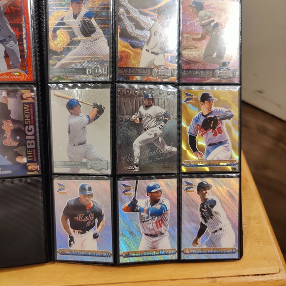 Sports Card Collection - Picture 5 of 16